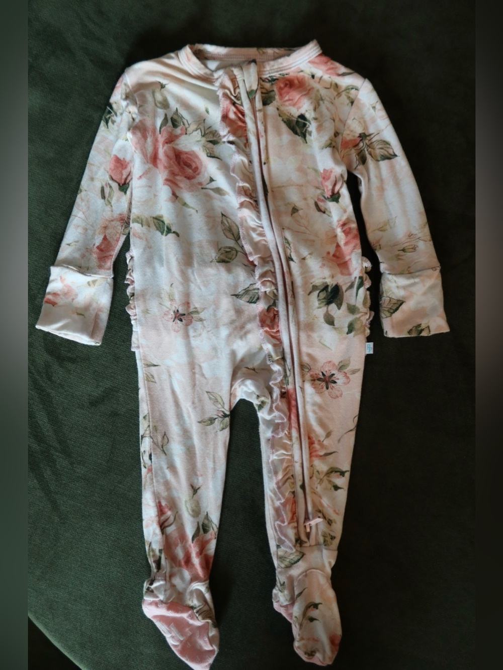 🌸 Posh Peanut Ruffle Footie Sleeper | Size 0–3 Months | Good Used Condition 🌸